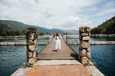 AI-generated travel thumbnail for Valle de Santiago