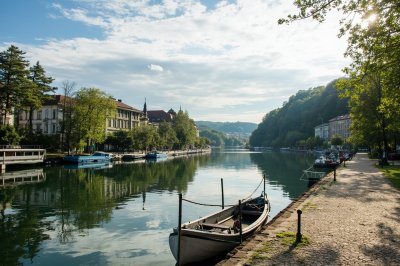 AI-generated travel thumbnail for Veszprémi Járás