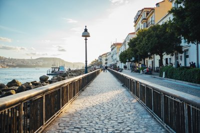 AI-generated travel thumbnail for Vila Franca de Xira