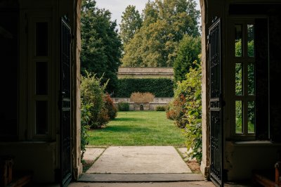 AI-generated travel thumbnail for Villa Biscossi