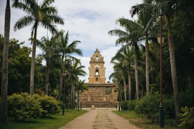AI-generated travel thumbnail for Villahermosa Yaluma