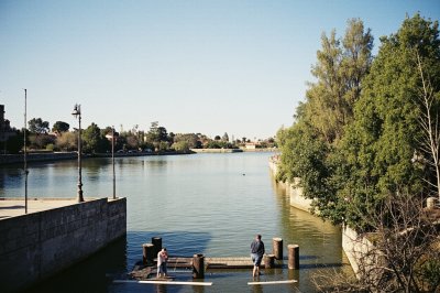 AI-generated travel thumbnail for Villanueva del Fresno