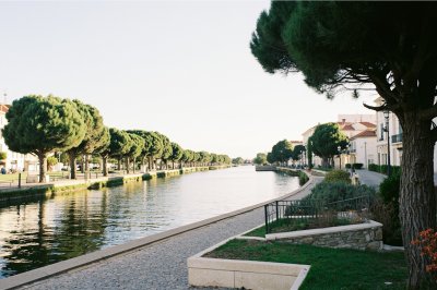 AI-generated travel thumbnail for Vimeiro
