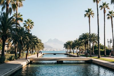 AI-generated travel thumbnail for Viña del Mar