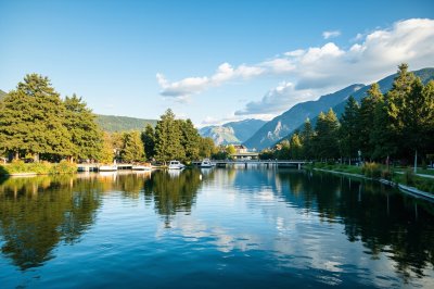 AI-generated travel thumbnail for Vomp