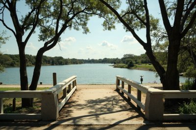 AI-generated travel thumbnail for Waxahachie