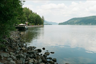 AI-generated travel thumbnail for Weyregg