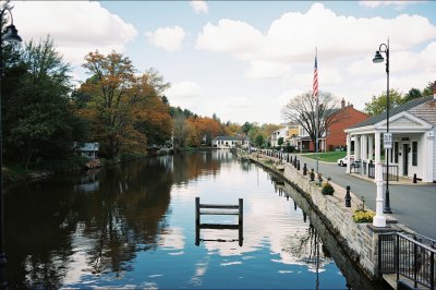 AI-generated travel thumbnail for Winchester Center