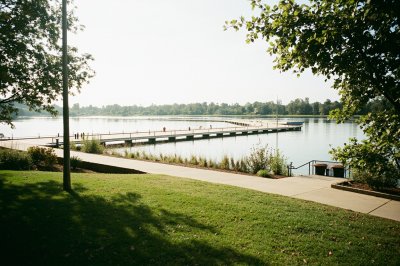AI-generated travel thumbnail for Woodlake