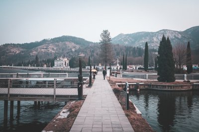 AI-generated travel thumbnail for Yakutiye