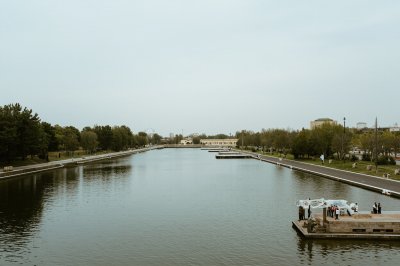 AI-generated travel thumbnail for Yangiyer