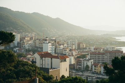 AI-generated travel thumbnail for Yongin-si