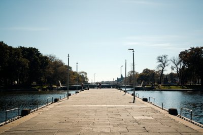 AI-generated travel thumbnail for Zárate