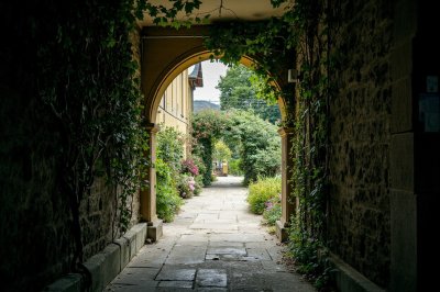 AI-generated travel thumbnail for Zerlach