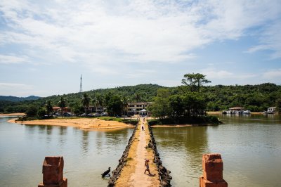 AI-generated travel thumbnail for Zimmi